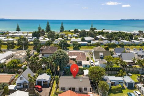 Photo of property in 30 Percy Road, Papamoa Beach, Papamoa, 3118