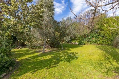 Photo of property in 90 Pinedale Crescent, Riversdale Beach, Masterton, 5872