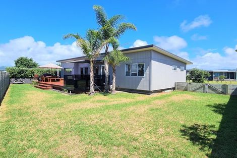 Photo of property in 106 Nikau Close, Matarangi, Whitianga, 3592