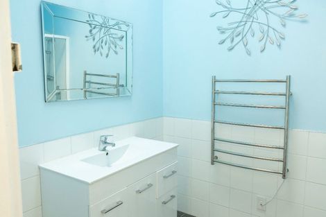 Photo of property in 20 Adderley Terrace, Ravensbourne, Dunedin, 9022