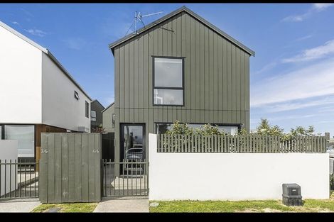 Photo of property in 4/6 Oswald Crescent, Paparangi, Wellington, 6037