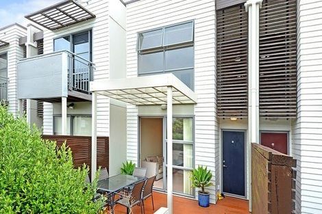 Photo of property in 13 The Track, Takanini, 2112