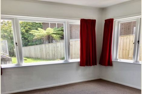 Photo of property in 3 Trinidad Road, Sunnynook, Auckland, 0620