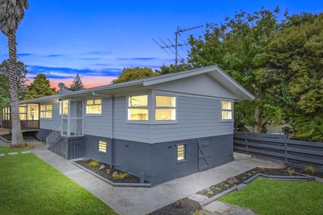 Photo of property in 6 Lawrence Crescent, Hillpark, Auckland, 2102