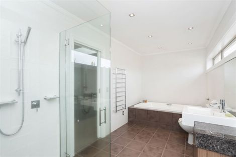 Photo of property in 54 Idris Road, Fendalton, Christchurch, 8052