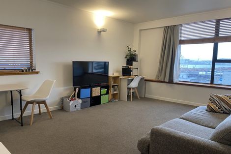 Photo of property in Hobson Court Flats, 86/70 Hobson Street, Thorndon, Wellington, 6011