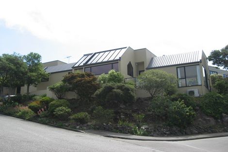 Photo of property in 3 Glendevere Terrace, Redcliffs, Christchurch, 8081