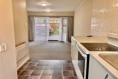 Photo of property in 4/767 Beach Road, Browns Bay, Auckland, 0630