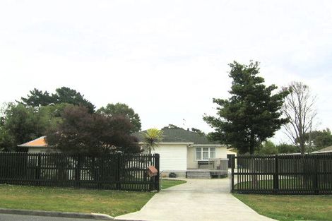 Photo of property in 24 Maclaren Street, Maymorn, Upper Hutt, 5018