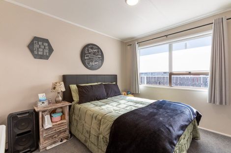 Photo of property in 63 Burgoyne Street, Woodville, 4920