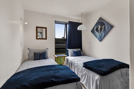 Photo of property in 19a John Guthrie Place, Merrilands, New Plymouth, 4312