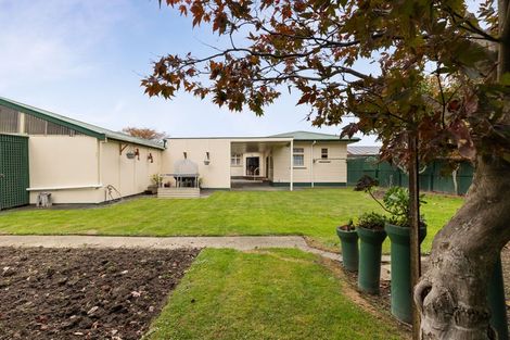 Photo of property in 301 Featherston Street, Palmerston North, 4410