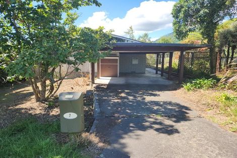 Photo of property in 7 Ruru Street, Waikanae, 5036
