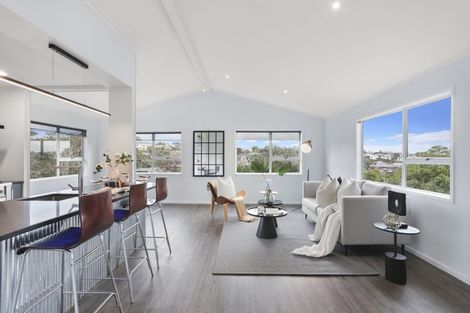 Photo of property in 26 Brunner Road, Glen Eden, Auckland, 0602