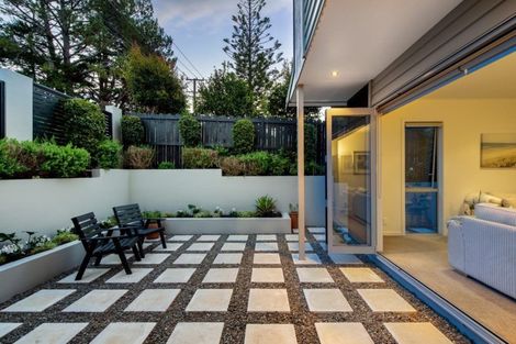 Photo of property in 131 Kowhai Road, Mairangi Bay, Auckland, 0630