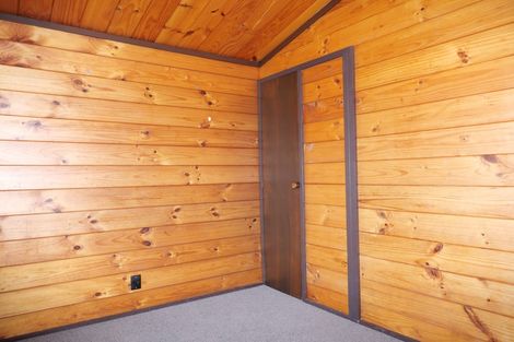 Photo of property in 7 Nugget Grove, Raumati Beach, Paraparaumu, 5032