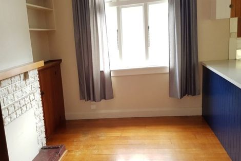 Photo of property in 22 Ngaio Street, Strandon, New Plymouth, 4312