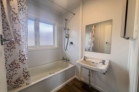 Photo of property in 2a/b Porritt Place, Putaruru, 3411