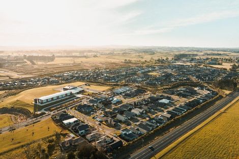 Photo of property in 2c Paul Sotutu Road, Paerata, 2124