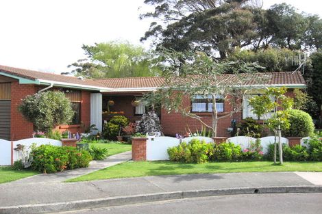 Photo of property in 19 Atarau Grove, Paraparaumu, 5032