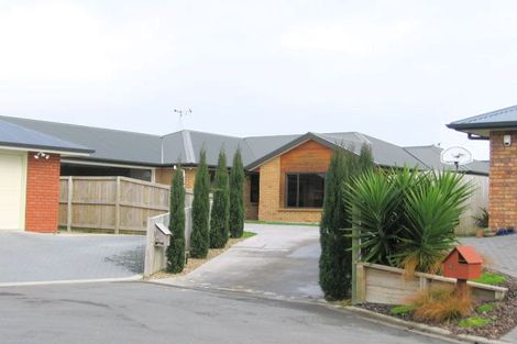 Photo of property in 8 Henley Court, Huntington, Hamilton, 3210