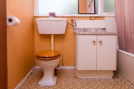 Photo of property in 35 Bryant Street, Bradford, Dunedin, 9011