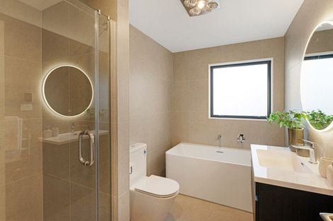 Photo of property in 12 Babos Avenue, Kumeu, 0810