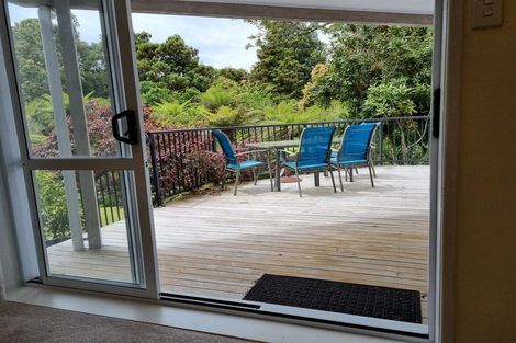 Photo of property in 28 Judkins Crescent, Cockle Bay, Auckland, 2014