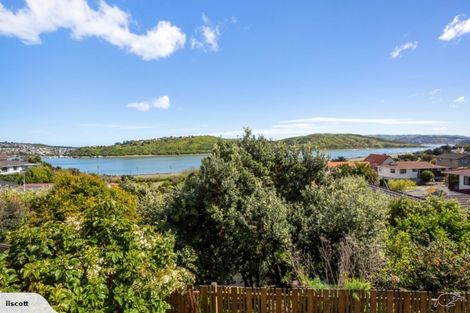 Photo of property in 82 Tweed Road, Papakowhai, Porirua, 5024