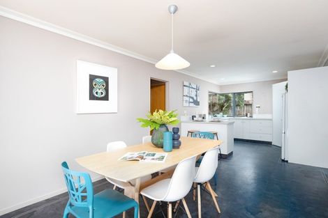 Photo of property in 6 Coleridge Place, Stoke, Nelson, 7011