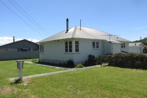 Photo of property in 19 Victory Street, Reefton, 7830
