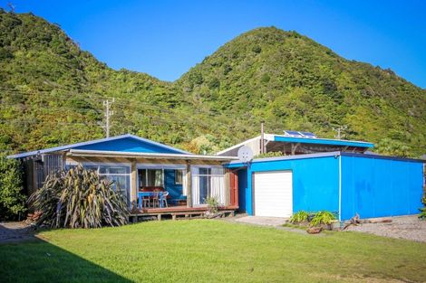 Photo of property in 158 Torea Street, Granity, 7823