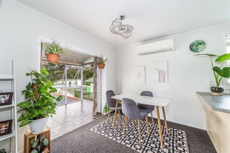 Photo of property in 1/52b Pleasant Road, Glen Eden, Auckland, 0602