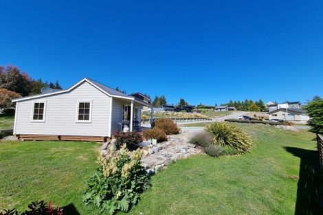 Photo of property in 1 O'neill Place, Lake Tekapo, 7999