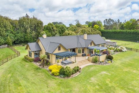 Photo of property in 100 Lea Grove, Levin, 5572