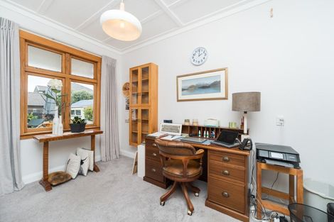 Photo of property in 11 Florence Avenue, Palmerston North, 4414