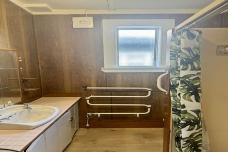 Photo of property in 68 Main Road, Titahi Bay, Porirua, 5022