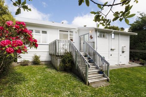 Photo of property in 328 Karori Road, Karori, Wellington, 6012