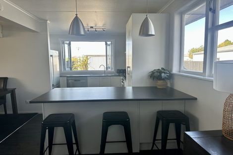 Photo of property in 26 Rata Avenue, Edgecumbe, 3120