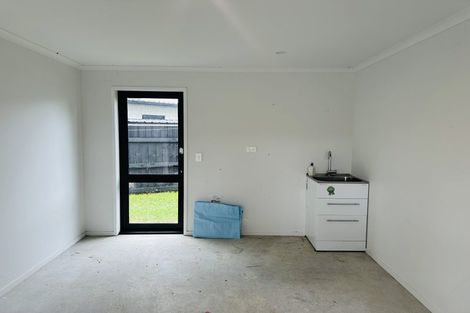 Photo of property in 1 Cassidy Street, Hamilton East, Hamilton, 3216