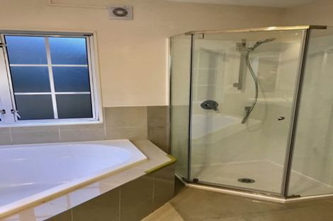 Photo of property in 49 Bushlands Park Drive, Albany, Auckland, 0632