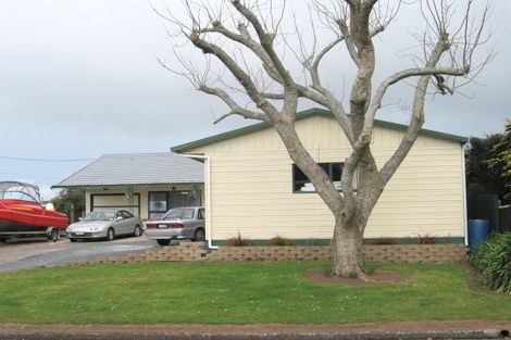 Photo of property in 38 Carr Street, Te Kamo, Whangarei, 0112