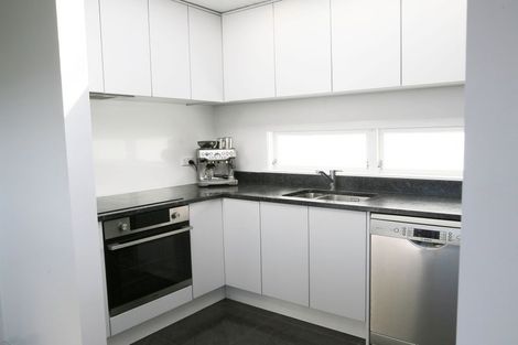 Photo of property in 29 The Track, Plimmerton, Porirua, 5026