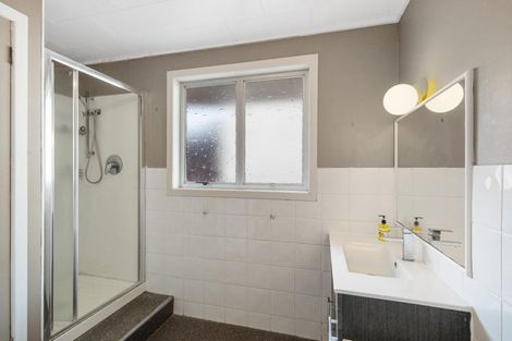 Photo of property in 2 Mountbatten Drive, Putaruru, 3411