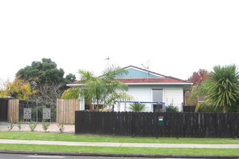 Photo of property in 116 Pigeon Mountain Road, Half Moon Bay, Auckland, 2012