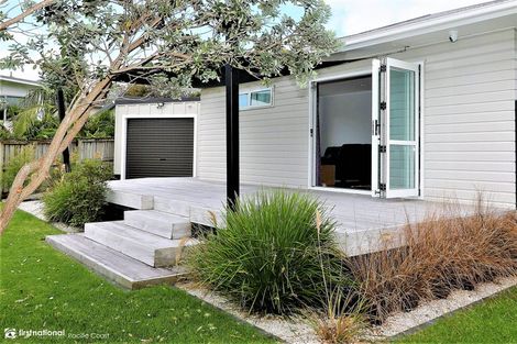 Photo of property in 44 Dolphin Drive, Whiritoa, Whangamata, 3691