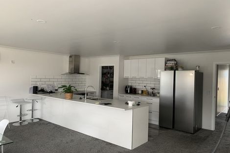 Photo of property in 19a Chestnut Close, Kelvin Grove, Palmerston North, 4414