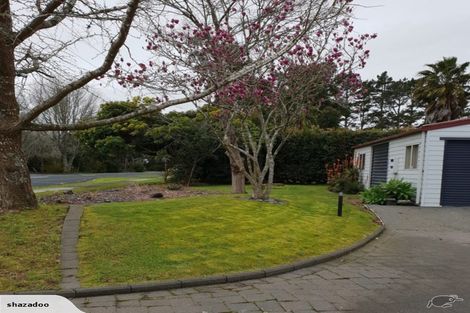 Photo of property in 25 Taupaki Road, Taupaki, Henderson, 0782