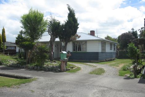 Photo of property in 98 Huxley Street, Pahiatua, 4910