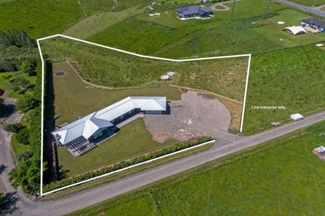 Photo of property in 69 Williams Road, Tokomaru, Palmerston North, 4474